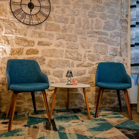 Apartment Ana Stylish In Old Town *