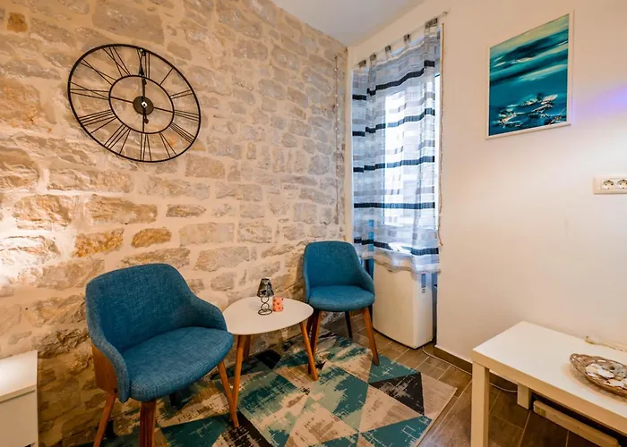 Apartment Ana Stylish In Old Town